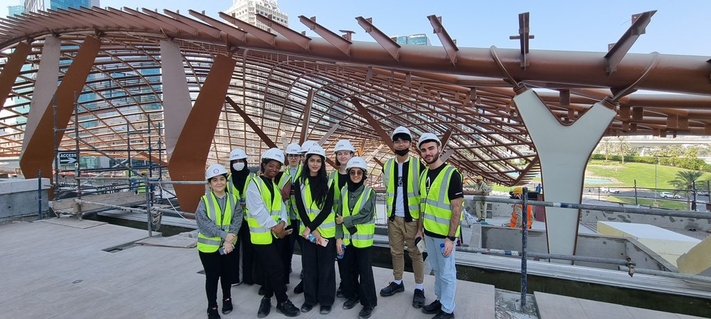 CUDUAE's tweet photo. #flashbackfriday: Students from CUD’s Construction and Building Technology class of the School of Architecture and Interior Design, toured ‘One Za’abeel’ for an educational site visit.
#CUDubai #architecture #sitetour #FBF https://t.co/zuvv0KoC6B