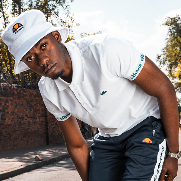 Let us hook you up with ellesse apparel and accessories.

#ellesse
#buckethat
#TheSkipperBarWay