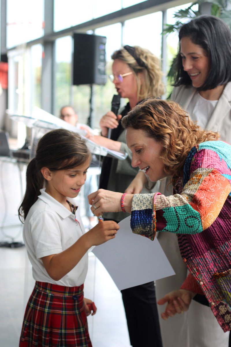 MontespinoEdu's tweet image. Concurso científico #STEAMforkids en colaboración con la #FundaciónSanRafael. Alumnos y alumnas entre 3 y 7 años diseñan experimentos científicos con materiales cotidianos: #Imaginación, #creatividad y #curiosidad inundan las casas #Innovación #STEM #ciencia #científicos #coruña