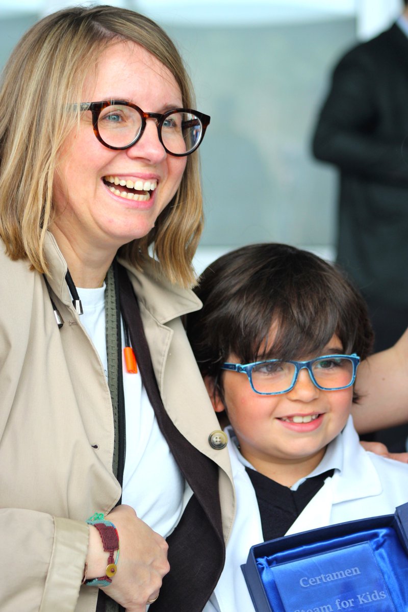 MontespinoEdu's tweet image. Concurso científico #STEAMforkids en colaboración con la #FundaciónSanRafael. Alumnos y alumnas entre 3 y 7 años diseñan experimentos científicos con materiales cotidianos: #Imaginación, #creatividad y #curiosidad inundan las casas #Innovación #STEM #ciencia #científicos #coruña