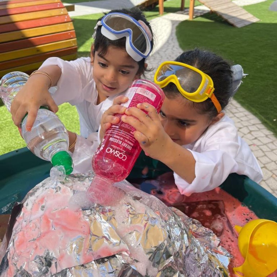 From lab coats to safety goggles, our Early Years students dressed to impress for Scientist Day!🔬🧪 #STEMeducation #ScientistDay #DressToImpress
.
#weareUIS #proudlytaaleem #discoveryourpassion #studentleadershipprogrammes #mindsetofthefuture