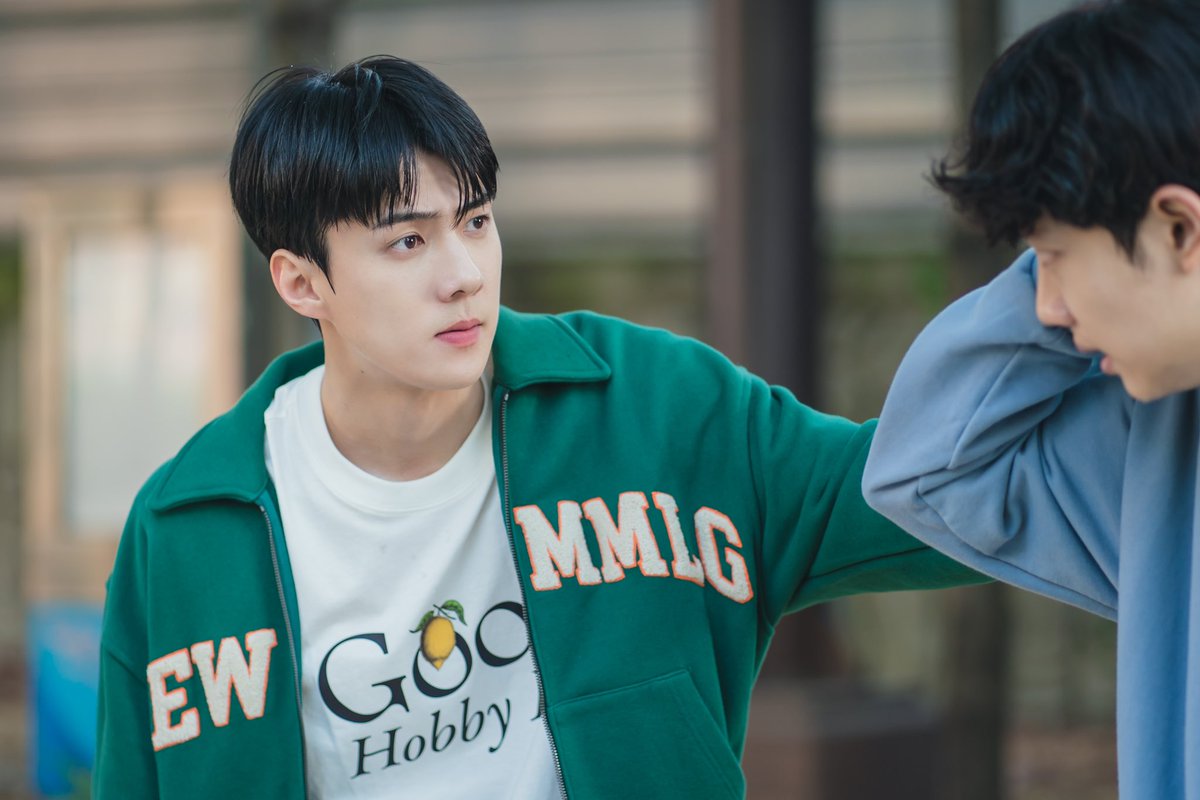 412Orange_'s tweet photo. 아 얼굴이 진짜 청춘이고 낭만이야 https://t.co/uVx9w66njR