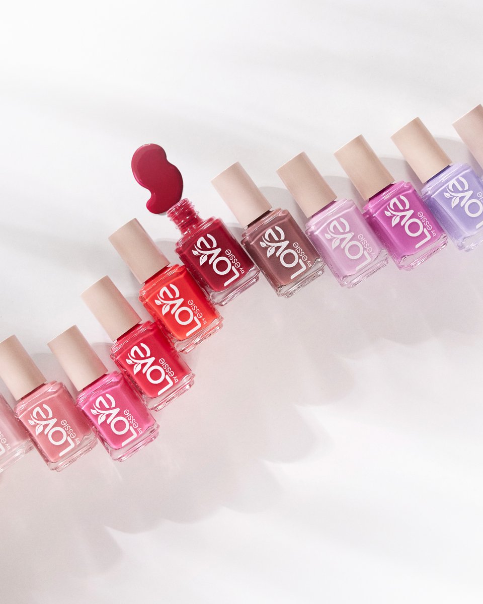 RT &amp; follow 2 #WIN the Love by Essie range! ✨ Competition ends 23:59 05/05/23, T&amp;Cs apply please see bio 📷 16+ and UK Only. Superdrug Stores PLC is the promoter.