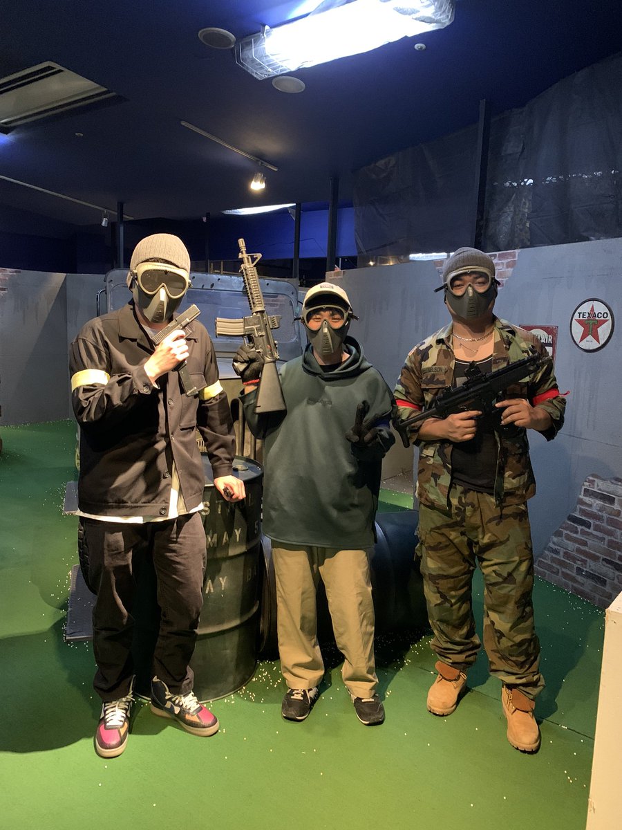 battle_spot's tweet photo. 現在18禁戦で3名様がカウンター戦に参加しております！この後人数が増え、5名様になる予定です。
10禁18禁共に19：30まで受付可能ですのでお気軽にお越しください♪
#クロスポ千葉 #サバゲー #BattleSpot https://t.co/0geFfh3NHw
