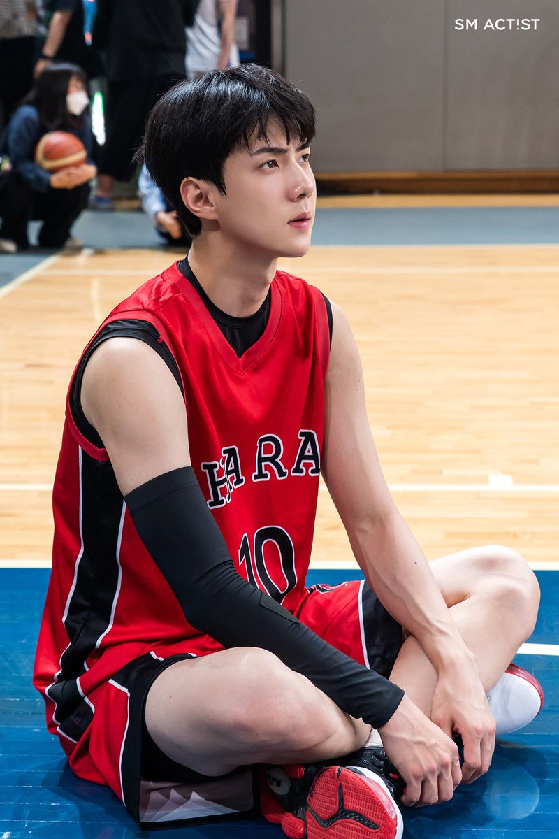 412Orange_'s tweet photo. 피지컬 진짜 아 .. 아 ... https://t.co/CK58ANlsuV