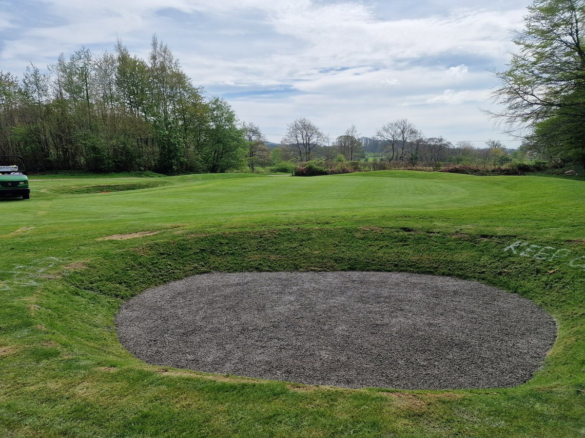 BorderSportsLtd's tweet photo. Back at @KL_GolfClub with @KGreenkeeping for more @CapConGolf bunkers, thanks to Alan, John, Tom &amp; Rob for the assistance. Great work guys 💪👌 https://t.co/2dPC8XHDA6