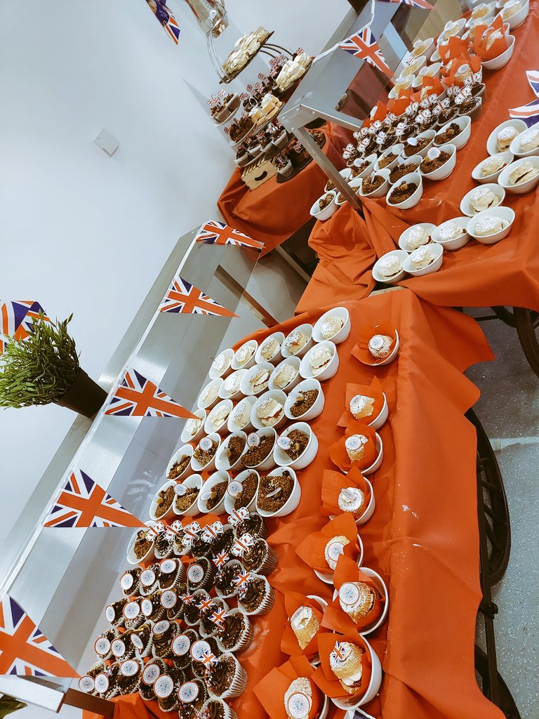 Todays kings coronation theme day 🇬🇧 🤴 👑  @Peter_dc_lowe @ClarkWesty @MCSOxford @TA3SodexoChef