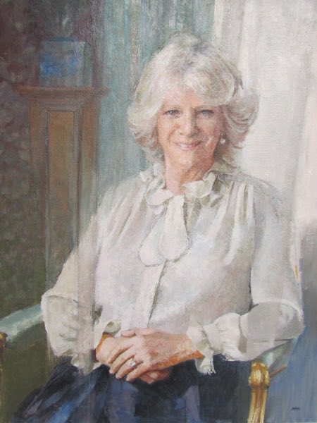 Now feels a good moment to share this super portrait of Queen Camilla when Duchess of Cornwall, painted by my mother 😊 Ruth Heppel, for ⁦<a href="/HelenAndDouglas/">Helen & Douglas House</a>⁩