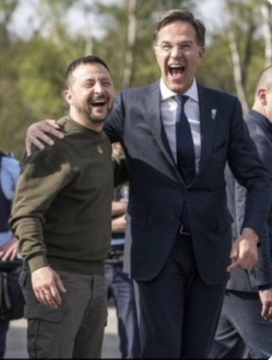 Criticaster1960 tweet media