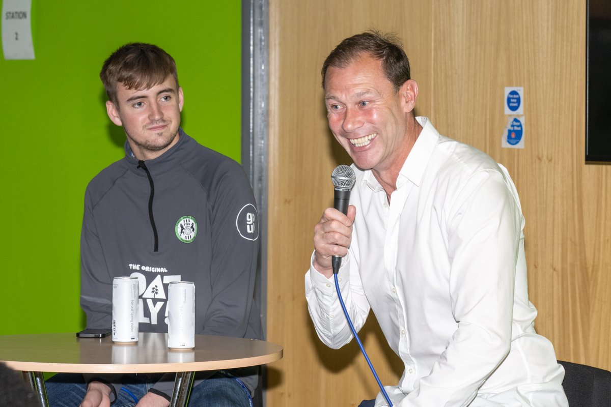 FGRFC_Official's tweet photo. Last night we hosted our Academy Youth Development Phase Celebration Evening at The Bolt New Lawn🏟️  

Duncan Ferguson delivered an insightful Q&amp;A and handed out the awards🙌 

#WeAreFGR💚 https://t.co/skU5pvzWu3