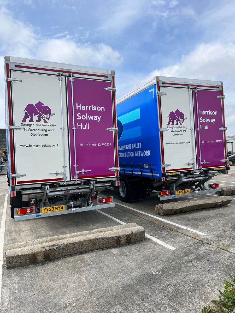 New truck day…AGAIN! This time we have taken delivery of X2 brand new DAF LF 19t rigid vehicles with 1500kg tail-lifts which will be joining our very busy @PalletTrack network department. Thanks as always to @motuscommercialsdaf @motustruck_van #HSL