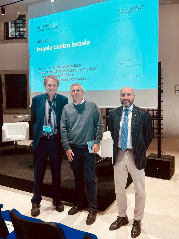 Anche #Confindustria #Udine ospita la 19esima edizione di <a href="/vicinolontano/">vicino/lontano</a>

Vicepresidente vicario Piero Petrucco e <a href="/dgMNencioni/">Michele Nencioni</a> hanno dato il benvenuto, nella Torre di Santa Maria, a Lucio Caracciolo, direttore rivista <a href="/limesonline/">Limesonline</a>, relatore nell’incontro “Israele contro Israele”