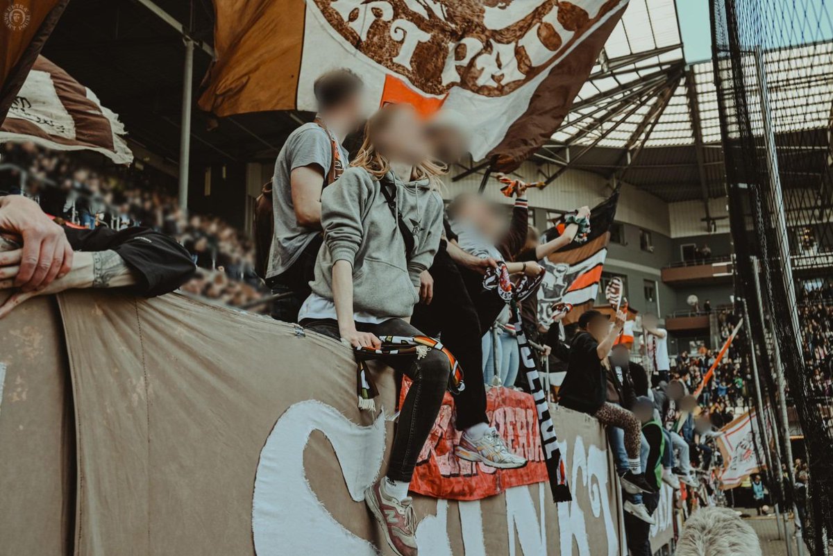 UltraFCSP2002's tweet photo. Unsere Fotos vom Heimspiel gegen Bielefeld sind online:
#fcsp #südkurve #fcspdsc
https://t.co/H1OdjNnfom https://t.co/2n74XPmDfG