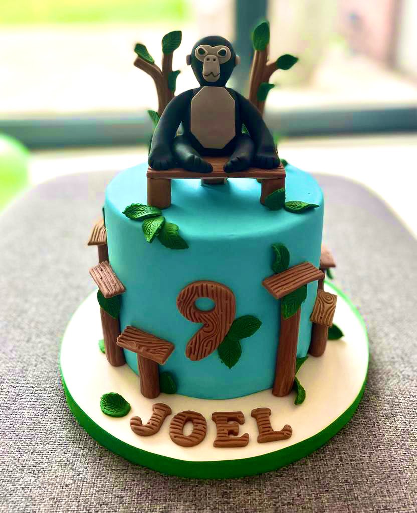 Me & the Biz tweet media