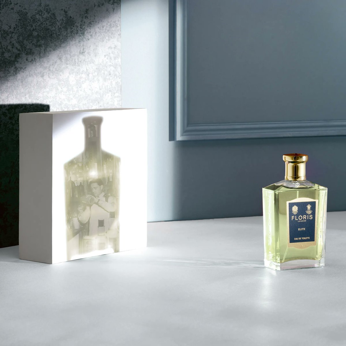 FlorisLondon's tweet image. Inspired by our 1979 scent, Elite Eau de Toilette, get ready to indulge in a regal dining experience as we toast to the new monarch.

For more information and to book your experience, visit @GSY_London .

#FlorisLondon #GSY #AfternoonTea #Coronation