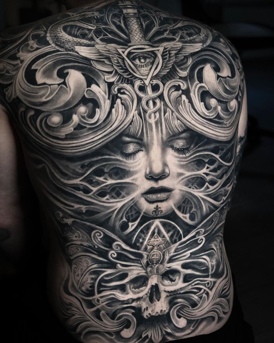 KillerInkTattoo's tweet photo. Killer healed black and grey back piece from Mumia with Killer Ink tattoo supplies!

#tattoo #blackandgreytattoo #healedtattoo https://t.co/VEqjuFnnBM