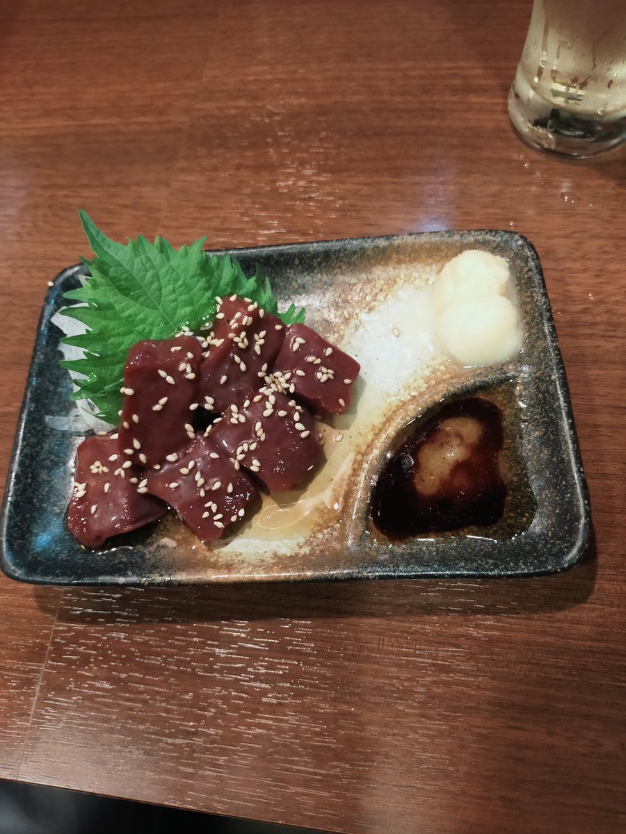 keeeeeemi's tweet photo. 日本一
いや
世界一浅草に詳しい男から
勧められた焼肉屋さんで
新鮮なレバーを食しております🤤

ウマシです🤤🤤🤤🤤🤤🤤🤤
しかもパーカー2着プレゼント付き🤣🤣🤣🤣🤣
ありがとう浅草王🤤🫶✨㊗️🎊 https://t.co/79B4Rh0BiF