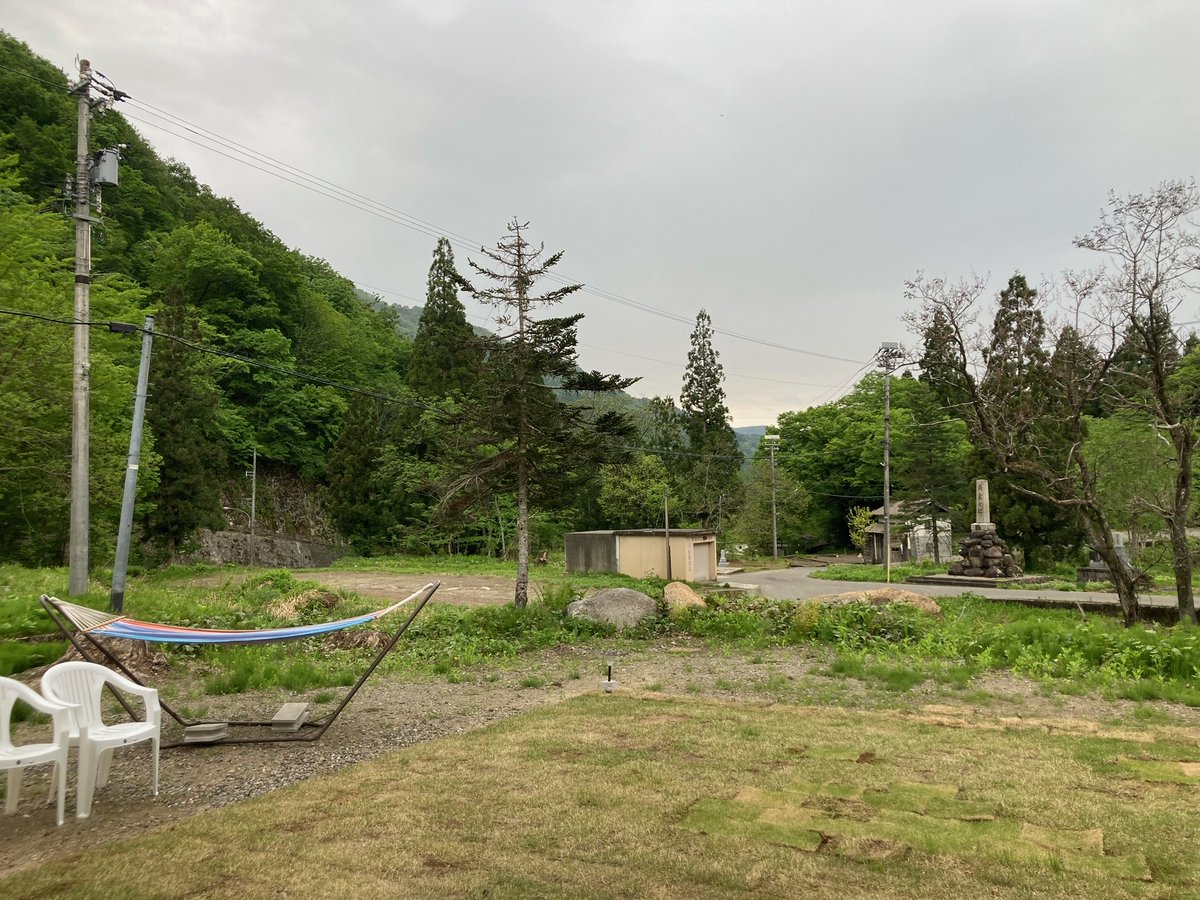 TabihakuS's tweet photo. こんにちは～
TABIHAKU　STAY　白山です。
雨が降ってきました。
一里野も少し地震揺れました。
皆様、お気を付けてください。
当日予約数あとわずかです。
お待ちしております。

#地震　#石川県　#宿泊　#TABIHAKU https://t.co/2b1PKtgd1R