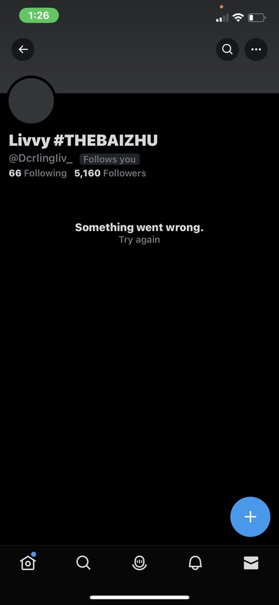 so.. apparently i got scammed out of $40?? their name is @Dcrlingliv_ and from what i heard they scam you, deactivate their account for a week, then change their user. 😭 watch out loves!