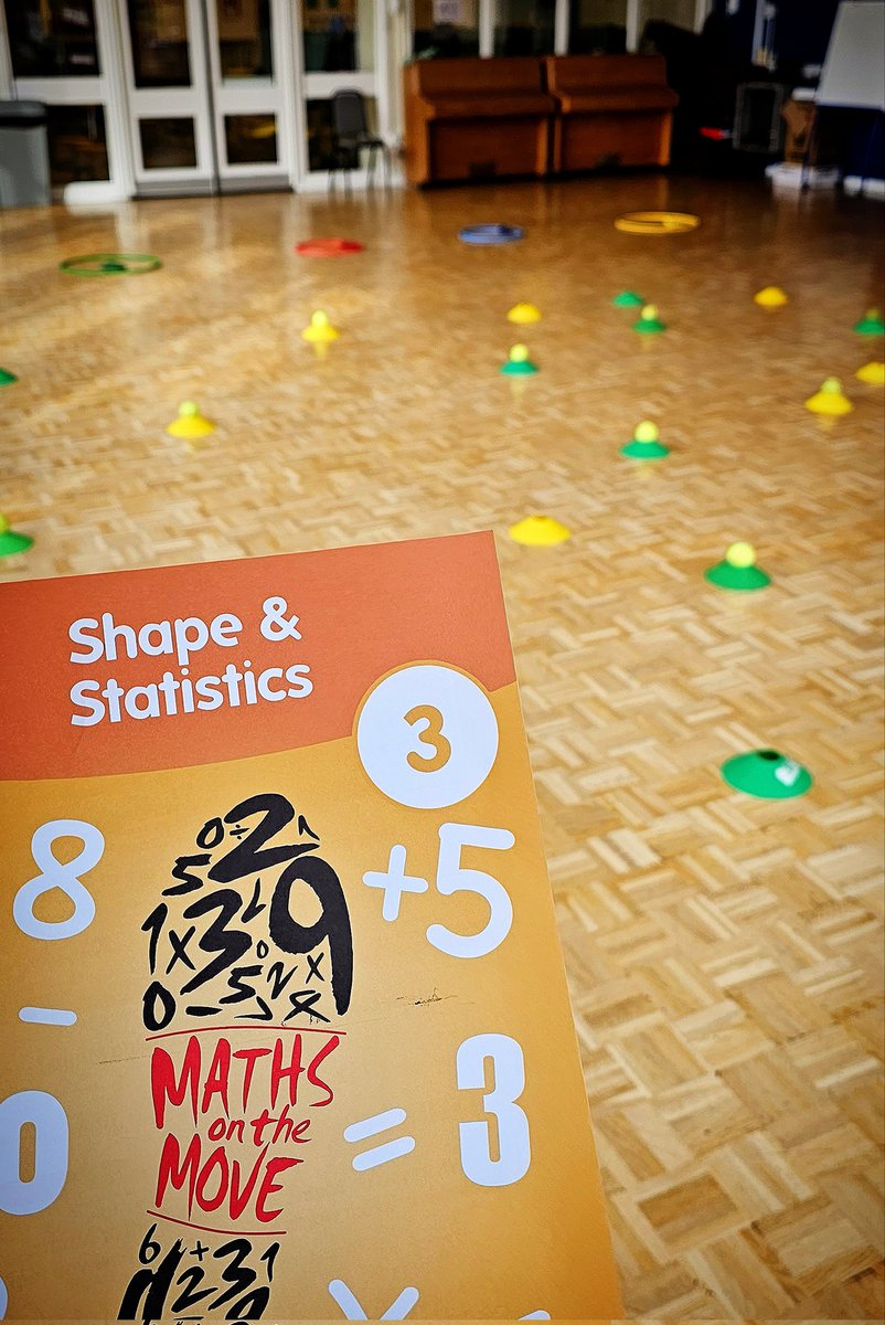 RBGym_Sam's tweet image. Year 3 enjoyed playing Alien Invasion 👽 in Maths on the Move, to help them &apos;understand properties of a shape and angles&apos; 👏🏼😄
#MOTM #ActiveLessons #MathsChat #PhysEd #MathsIntervention