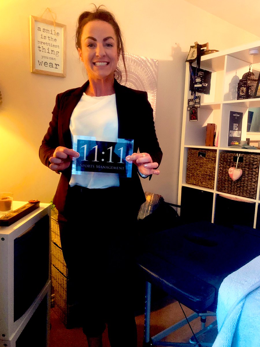 Bec_Connolly11's tweet image. British Boxing just got a Pro female Manager. 2 yrs left fighting🤙🏽👊🏼… but forever left in Sport 🥊 #Boxing