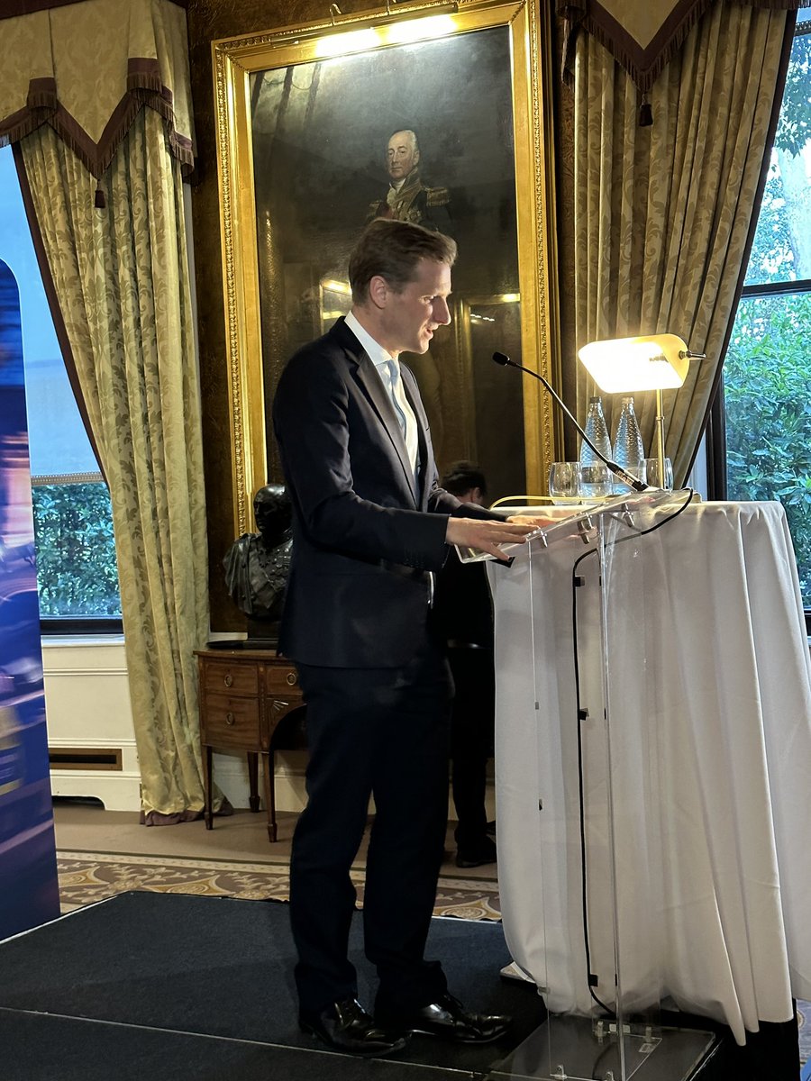 Carl Kinson tweet media