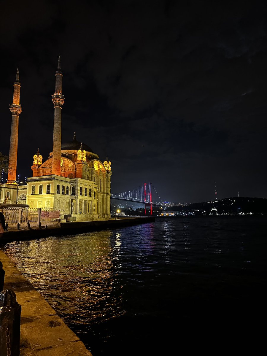 cakirb60's tweet photo. Hade ciao Istanbul , bis zum nächsten Mal
🦅❤️ https://t.co/6gtWFcs0pl
