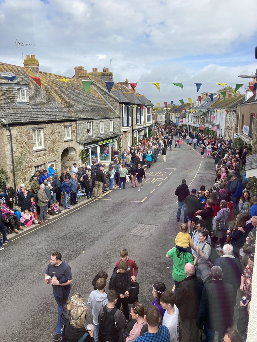 Not long now! Thousands of people are lining the streets of #Helston, ahead of the #childrensdance! 
#FloraDay #Cornwall #Cornish #ancientcustom