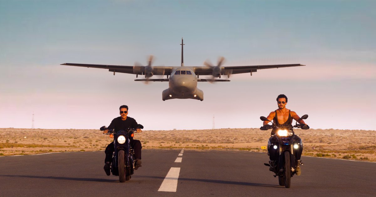 BeingTiger0's tweet photo. Blockbuster Loading 🔥
@akshaykumar @iTIGERSHROFF
@aliabbaszafar @poojafilms
#AkshayKumar #TigerShroff
#BadeMiyanChoteMiyan 
#BadeMiyanChoteMiyanEid2024 https://t.co/iJHpBGtaPd