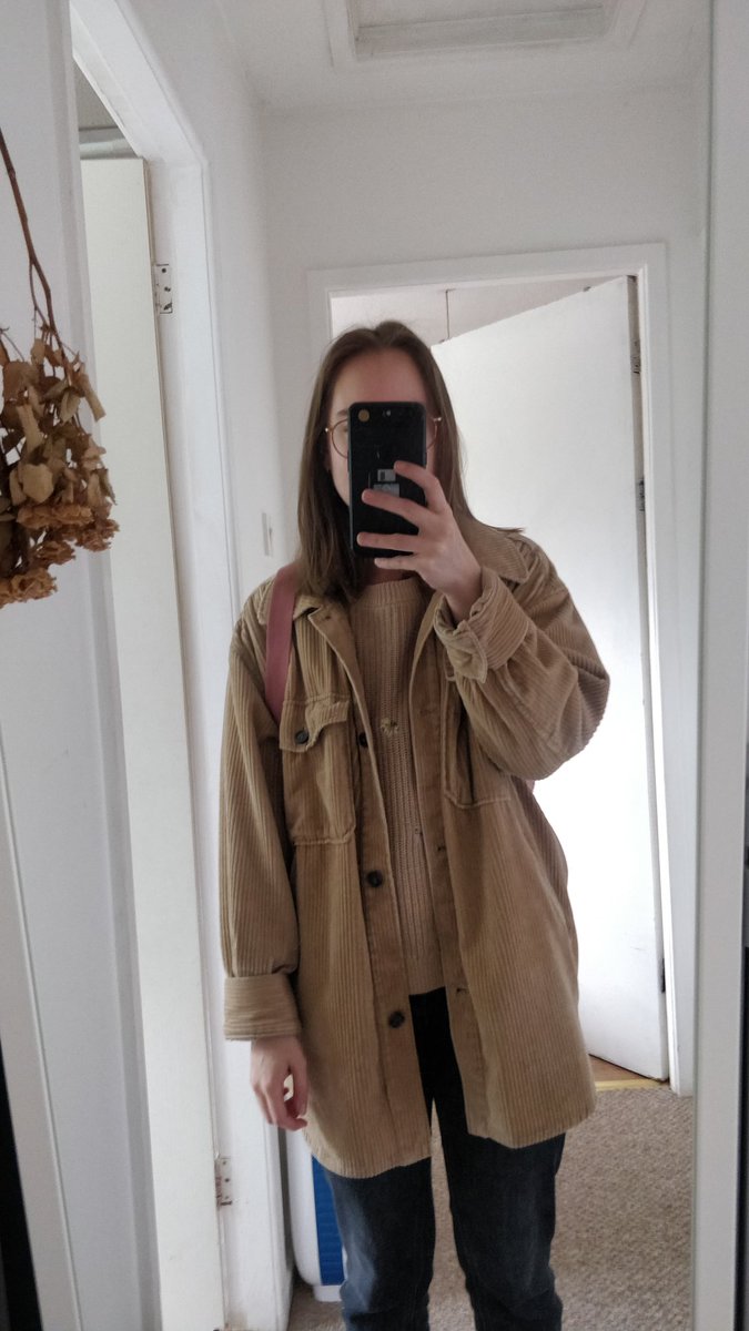 J🍑hanna tweet media