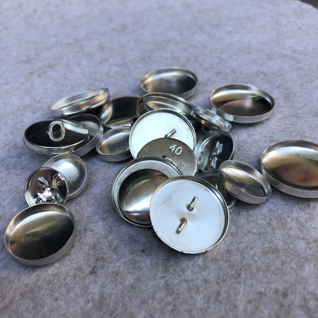 jamie_yanyang's tweet image. Fabric Sofa Cover Button
our regular size: 28#,30#,32#,36#,40#..
package: 30000sets/ctn.
contact us now! 
📞008618924824083(WhatsApp)
#sofabutton #selfcoverbutton #coverbutton #aluminumbutton #fabriccoveredbutton #decorativebutton #sofaaccessories