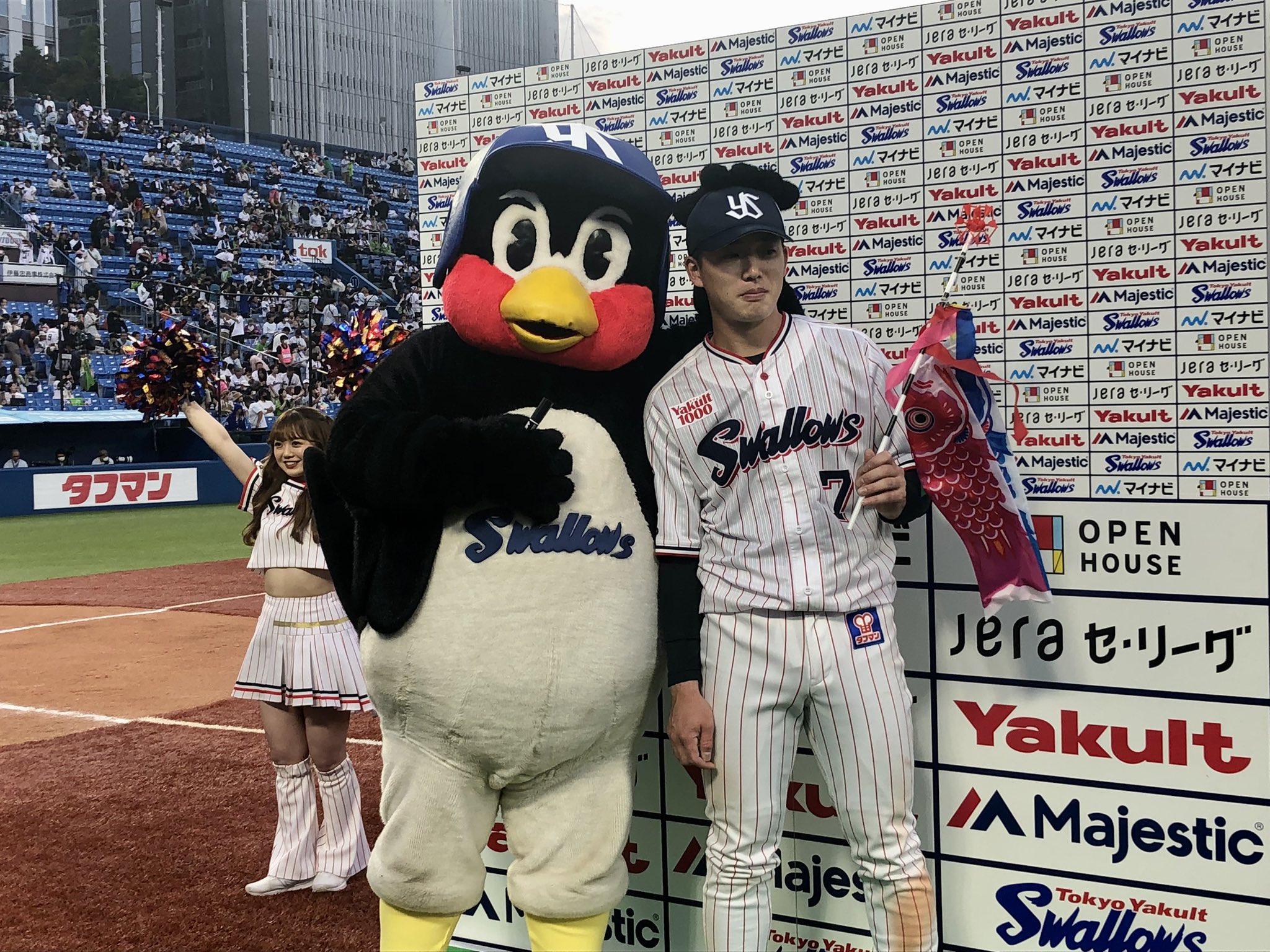 東京ヤクルトスワローズ - 東京ヤクルトスワローズ　7長岡秀樹　サヨナラ本塁打記念　タオル&amp;Ｔシャツセット 東京ヤクルトスワローズ - 東京ヤクルトスワローズ 7長岡秀樹