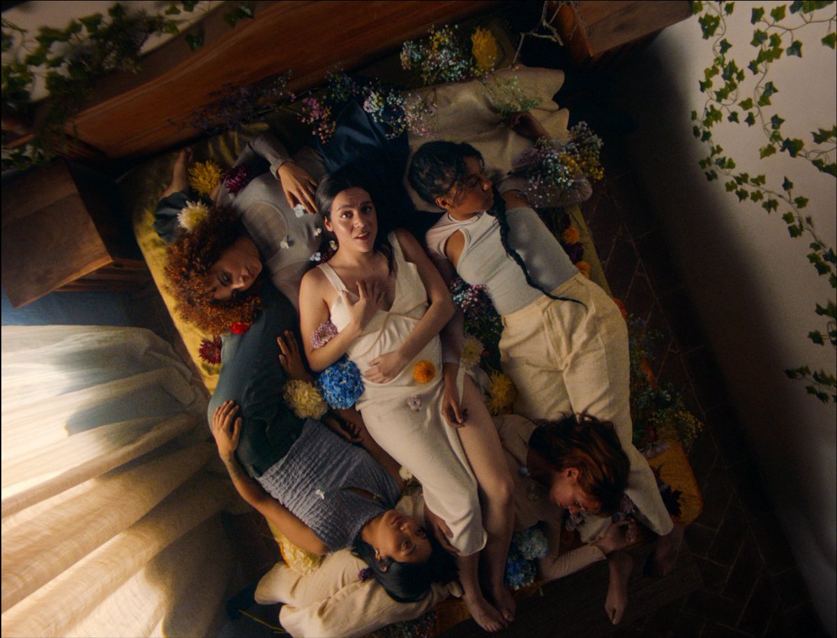 click_roll's tweet image. Entran en #listaclickers 🙌

▶️13."Costumbre" @valeriacasrod 
▶️19."Naufragando" @ivanplusa x Julia Rodríguez x @AlthayPaez 
▶️20."Roma no paga a traidores" @muchomapache x @GHaterface x Danti Nagore

@IslasDeCultura @elaboradoaqui @CocaCola_esp @Los40_Canarias