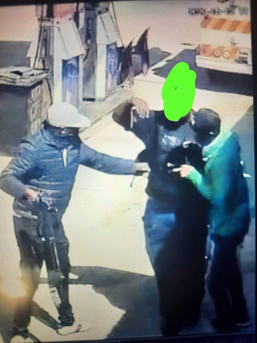 sa_crime's tweet photo. Police are seeking public assistance in identifying suspects who committed a cash in Transit Heist at Global Filling station, Big Boy Shopping complex in Ga-Masemola Limpopo. It is alleged that 3 suspects made away with a money bag with an undisclosed amount. https://t.co/suSySJwV4f