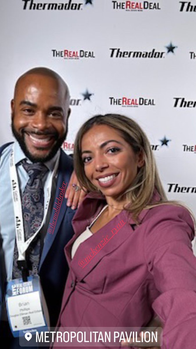 The Real Deal NYC Forum 2023
#TheRealDeal #ThermadorGreenroom #VIPLounge #manhattanrealestate #sellingnyc #nycrealestateagents #manhattanrealestateagents #ellimanagents #douglaselliman #douglasellimannewyork #douglasellimanny #ellimannyc #thenextmoveisyours