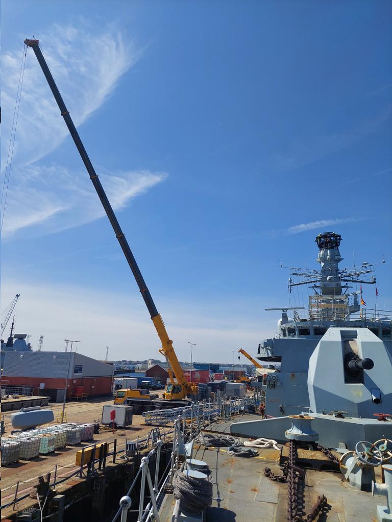 Where's my radar gone?📡 Following the decommissioning ceremony, work is now underway to prepare the Ship for disposal in collaboration with @DefenceES @BAES_Maritime @Babcockplc Providing critical marine and weapon systems to support T23s on operations.