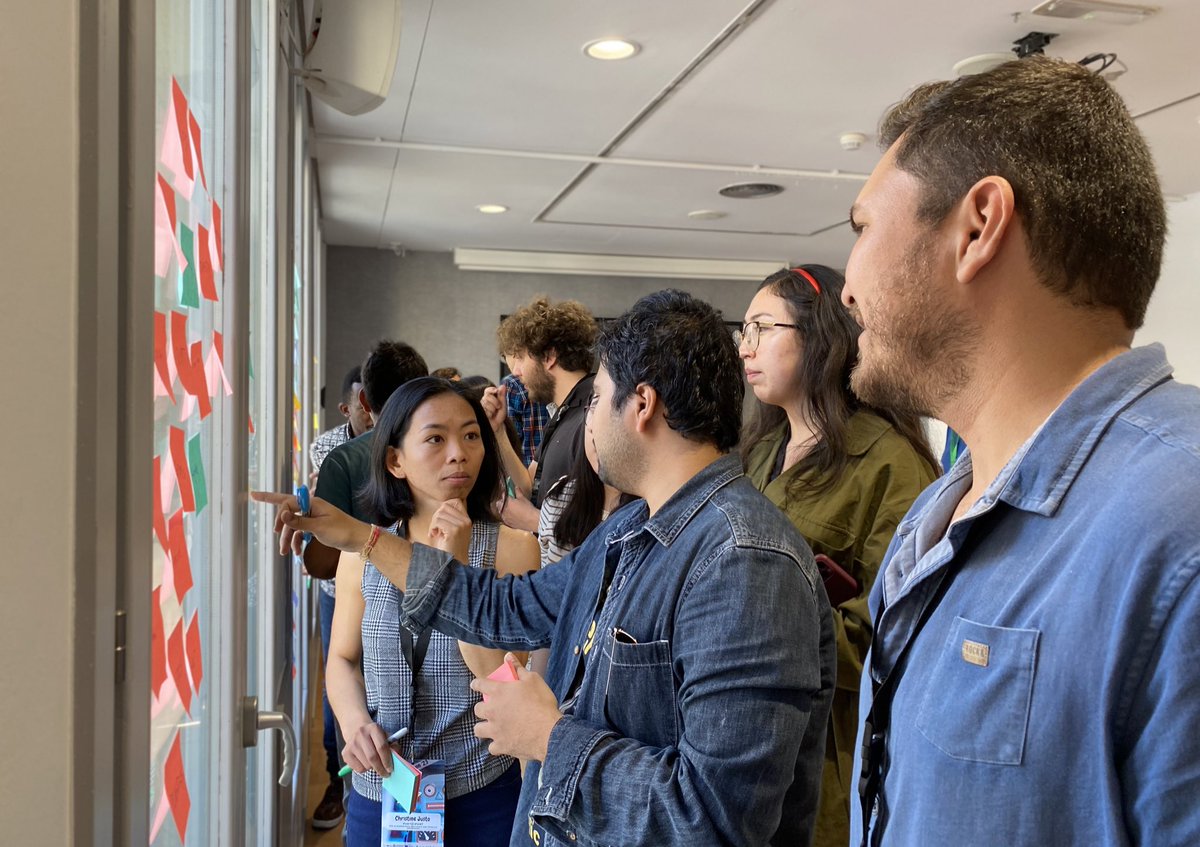 RetoExperimenta's tweet photo. L’#Experimentathon🤖 del #HUBexperimenta és una oportunitat perquè els estudiants posin en pràctica les competències tècniques que adquireixen a la universitat i a la vegada treballin les seves competències ‘soft’, amb què diversos experts els formen i valoren al llarg del dia https://t.co/uvSrAa1W1a