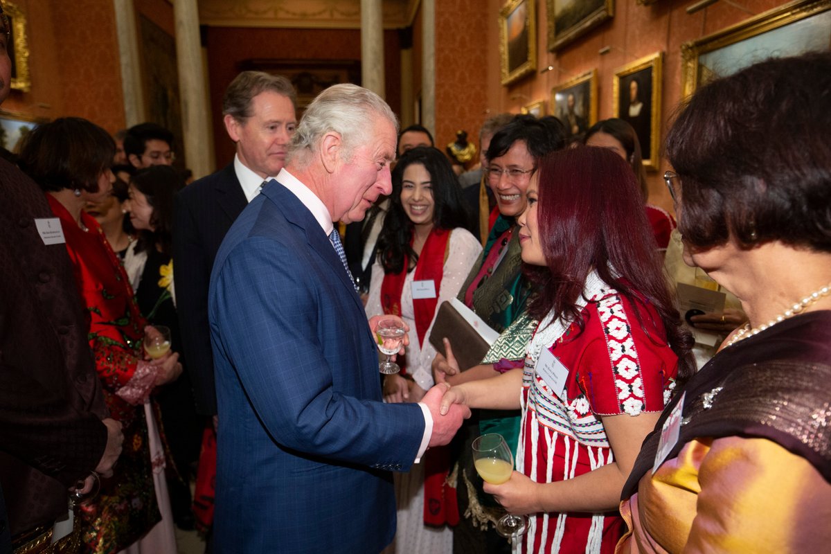 zoyaphan's tweet photo. It was a great honour to meet his Majesty the King and the Queen Consort at a reception in Buckingham Palace to celebrate the contribution of East and South East Asians to British society, on 1st February 2023. https://t.co/DdcgJUJZUF