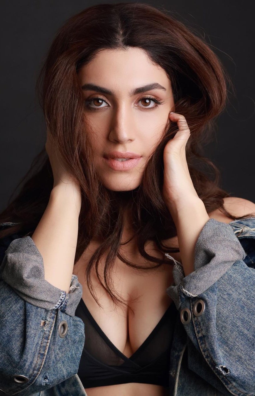 FvWowOTWAAANYSr?format=jpg&name=large