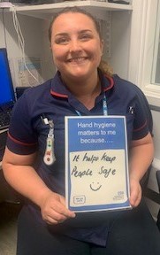 IPS_LSCFT's tweet photo. Happy #WorldHandHygieneDay2023 @WeAreLSCFT staff across the Trust have been talking to the IPC Team about why hand hygiene matters @duxbury_ward @Worden_Ward @EdisfordWard #ramseyward #dovaunit https://t.co/wuGBsj5ZDT