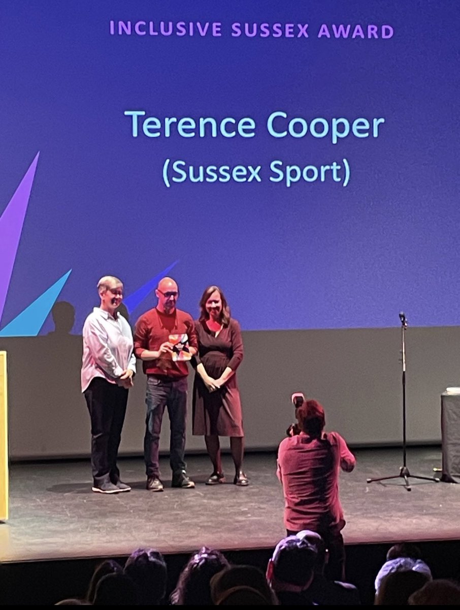 𝐒𝐔𝐏𝐄𝐑 𝐂𝐎𝐎𝐏𝐄𝐑 🫡👏

Everyone at Sussex sports are really proud to announce that our very own Terry Cooper won the “Inclusive Sussex Award” for his amazing work in the sports department! (Read below) 👏