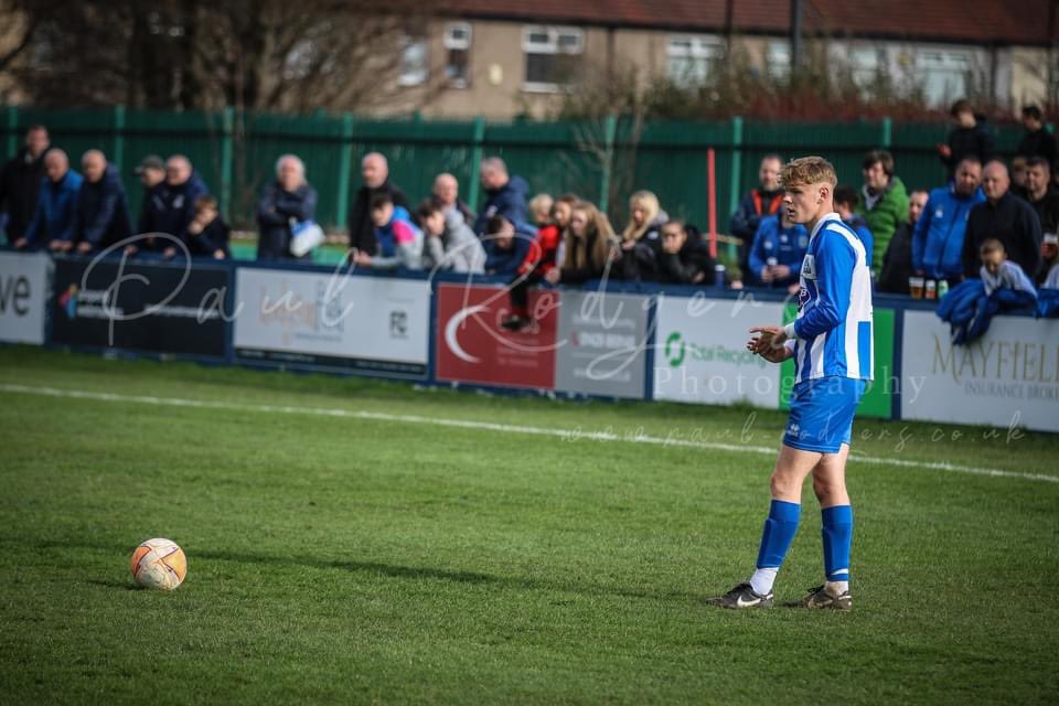 pyfc_seniors's tweet photo. 🔵⚪️MAN OF THE MATCH🔵⚪️

⭐️⭐️ LUKE SWALES ⭐️⭐️

Last nights man of the match went to our young superstar @LukeSwales10. Swaz showed his quality on a very difficult pitch and was outstanding for 90 minutes at 17 year old this kid has a very bright future. 

📸 @prodgersphoto https://t.co/SCYQpBi6Io