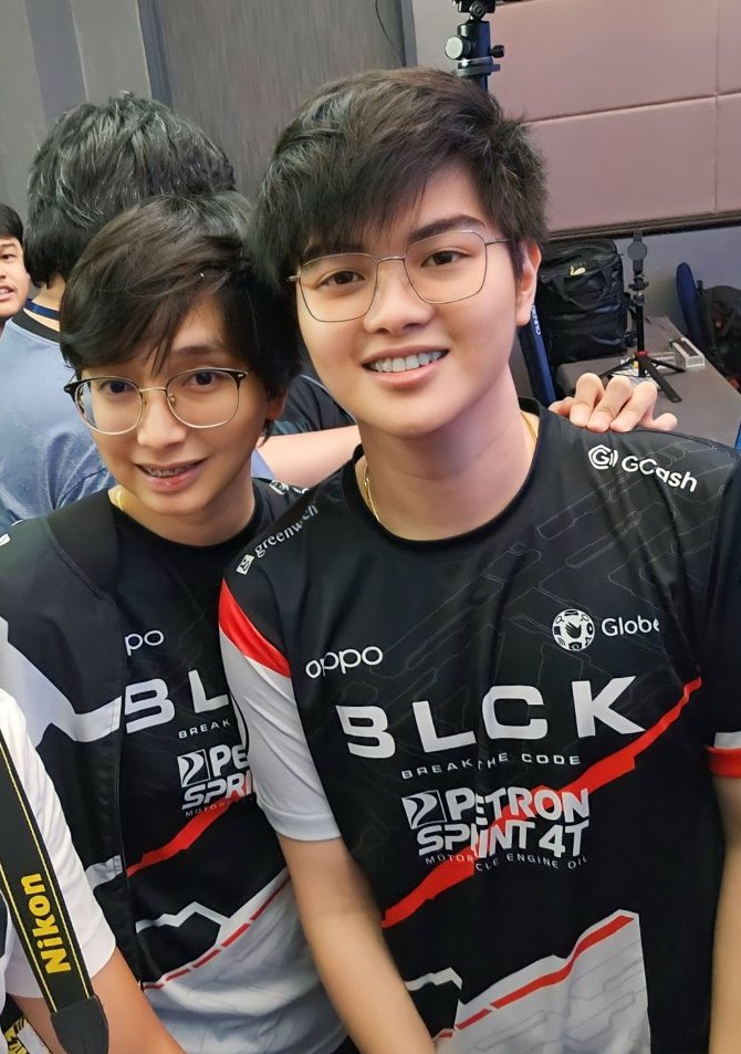 Grabe yung visual mami

Crdts: @/richardesguerra