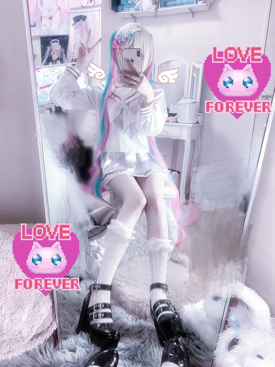 ^-^