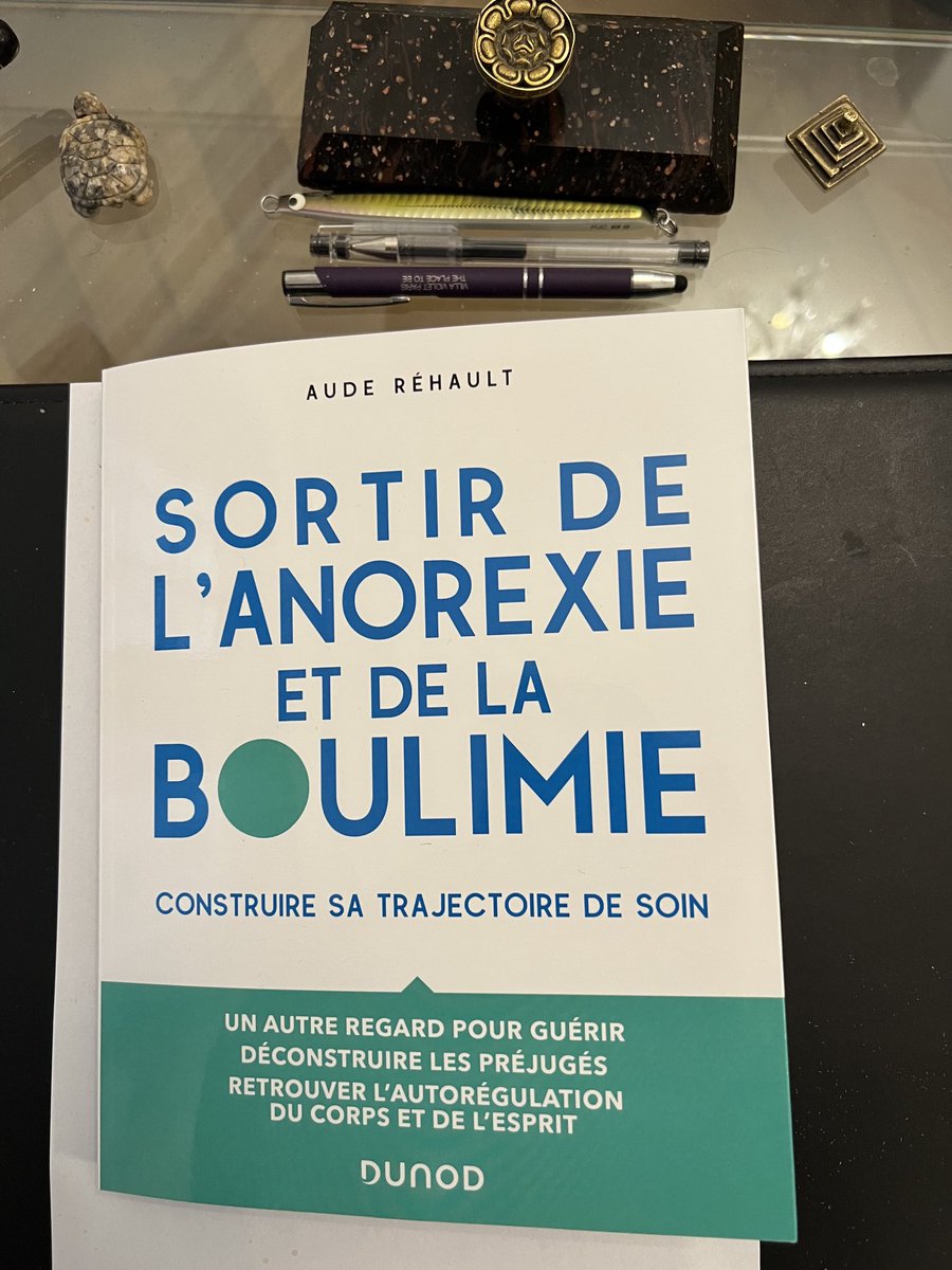 SOS_ADDICTIONS's tweet photo. #boulimie #anorexie #tca Merci Aude Rehault pour ce précieux, original et respectueux travail 👌👌👌⁦@SOS_ADDICTIONS⁩ ⁦@DupuyJc7⁩ ⁦@laurentKarila⁩ ⁦@couteronjp⁩ ⁦@Prabenyamina⁩ ⁦@FedeAddiction⁩ ⁦@jeanmidelile⁩ ⁦@MILDECAgouv⁩ https://t.co/Hj1OjCQ6hX