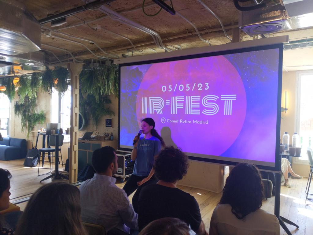 i_republica's tweet photo. 🧘♀️ ¡Empezamos con la sesión de #Wellness! Gracias a @cometmeetings
#IRFest https://t.co/o3YPYyUAUX