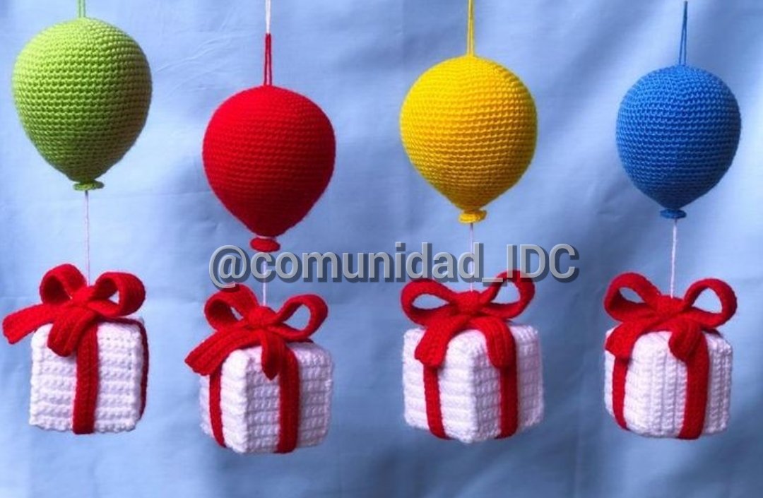Comunidad_IDC's tweet photo. Feliz viernes amores! ♥️
Hoy os traemos una nueva predicción de Katrina para todos vosotros 🔮
Escoged un globo y deslizad a la última imagen para descubrir con qué os sorprenderá este fin de semana ♥️

#AnimalCrossingNewHorizions #AnimalCrossing #ACNH #NintendoSwitch #Nintendo https://t.co/fftpxK4nmo