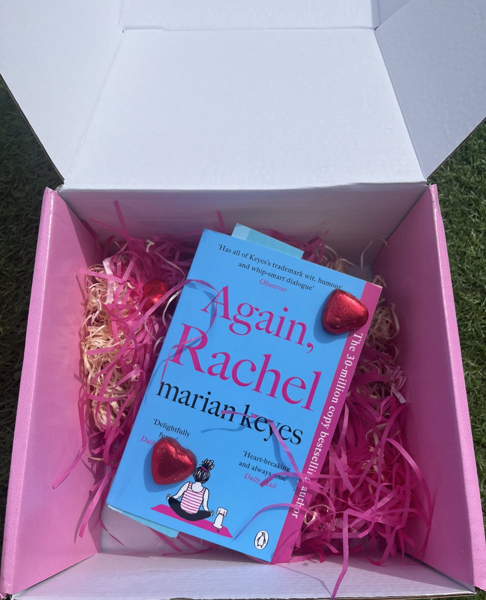 What a lovely surprise! The paperback edition of #AgainRachel by @MarianKeyes! Thank you team @MichaelJBooks ❤️ #bookmail #bookpost