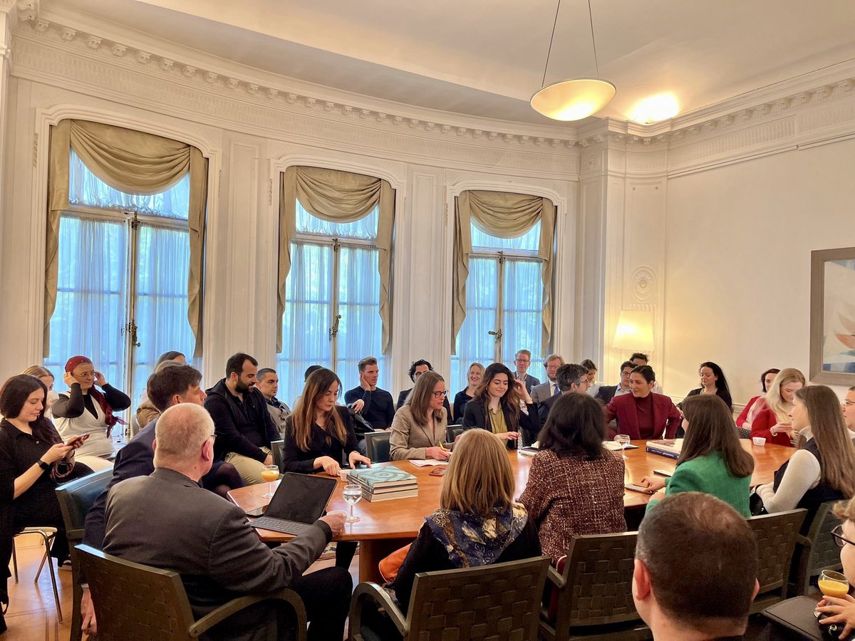 JannesTessmann's tweet photo. The alumni event of our Turkey Europe Future Forum has come to an end. What a blast! Looking forward to continuing our discussions soon.

Big thanks to all TEFF alumni for your contributions and the organizers @fulyakocuk @isilergec @JulideAsci 

@MercatorDE @TUSIAD https://t.co/idwI24Nmmq