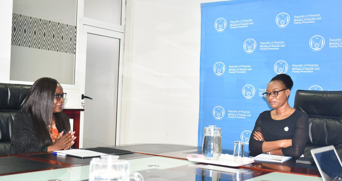 RwandaGender's tweet photo. Today, Min. @BayisengeJn received @PaulineOkumu the National Director for @WVRwanda.
They exchanged on the work of World Vision in supporting vulnerable families and possible areas of collaboration &amp; the upcoming Gender Equality &amp;Social Inclusion under World Vision organisation. https://t.co/VsVduHMShs